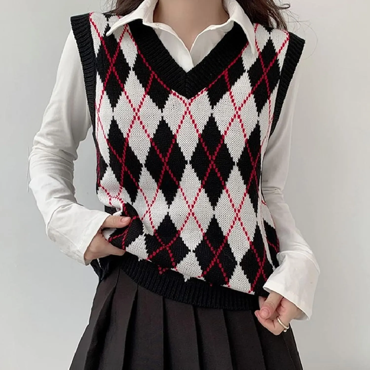 Hyipels Sweater Vest Women,Sleeveless V Neck Argyle Plaid Long Preppy Loose Knitted Casual School Sweaters Tank Top