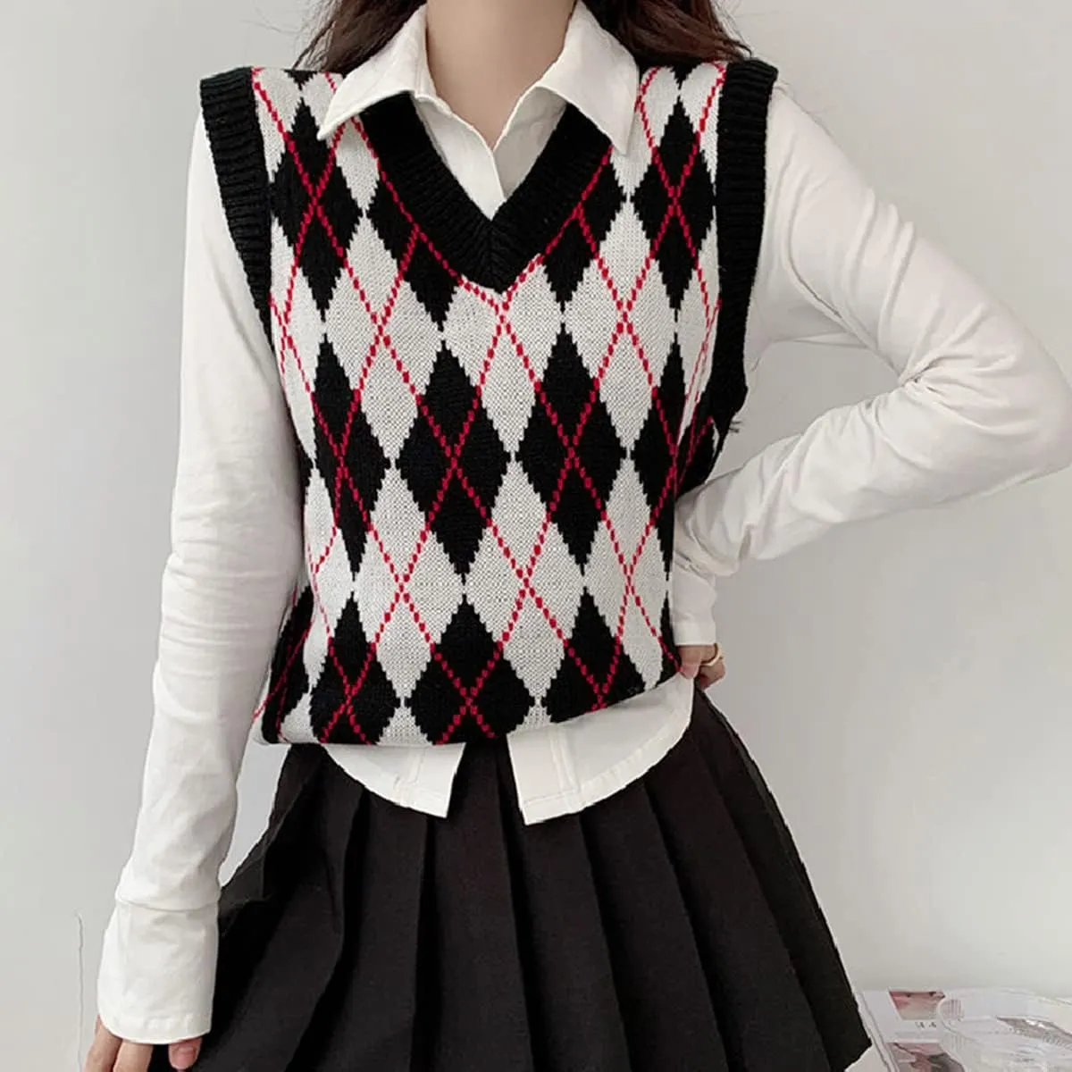 Hyipels Sweater Vest Women,Sleeveless V Neck Argyle Plaid Long Preppy Loose Knitted Casual School Sweaters Tank Top